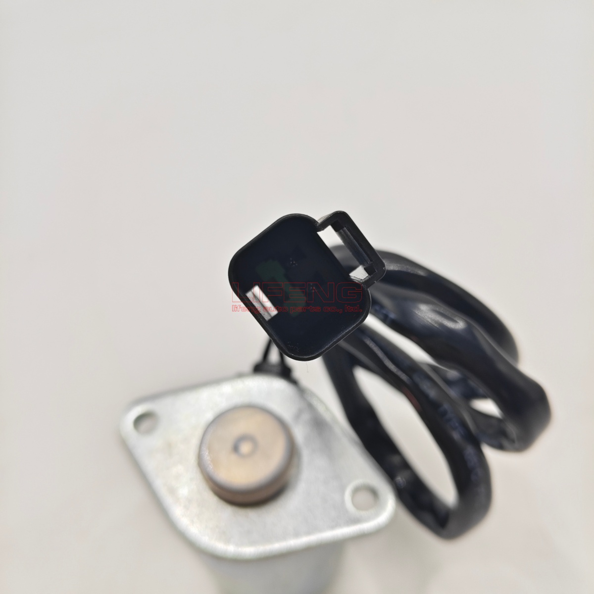 1568847-connector