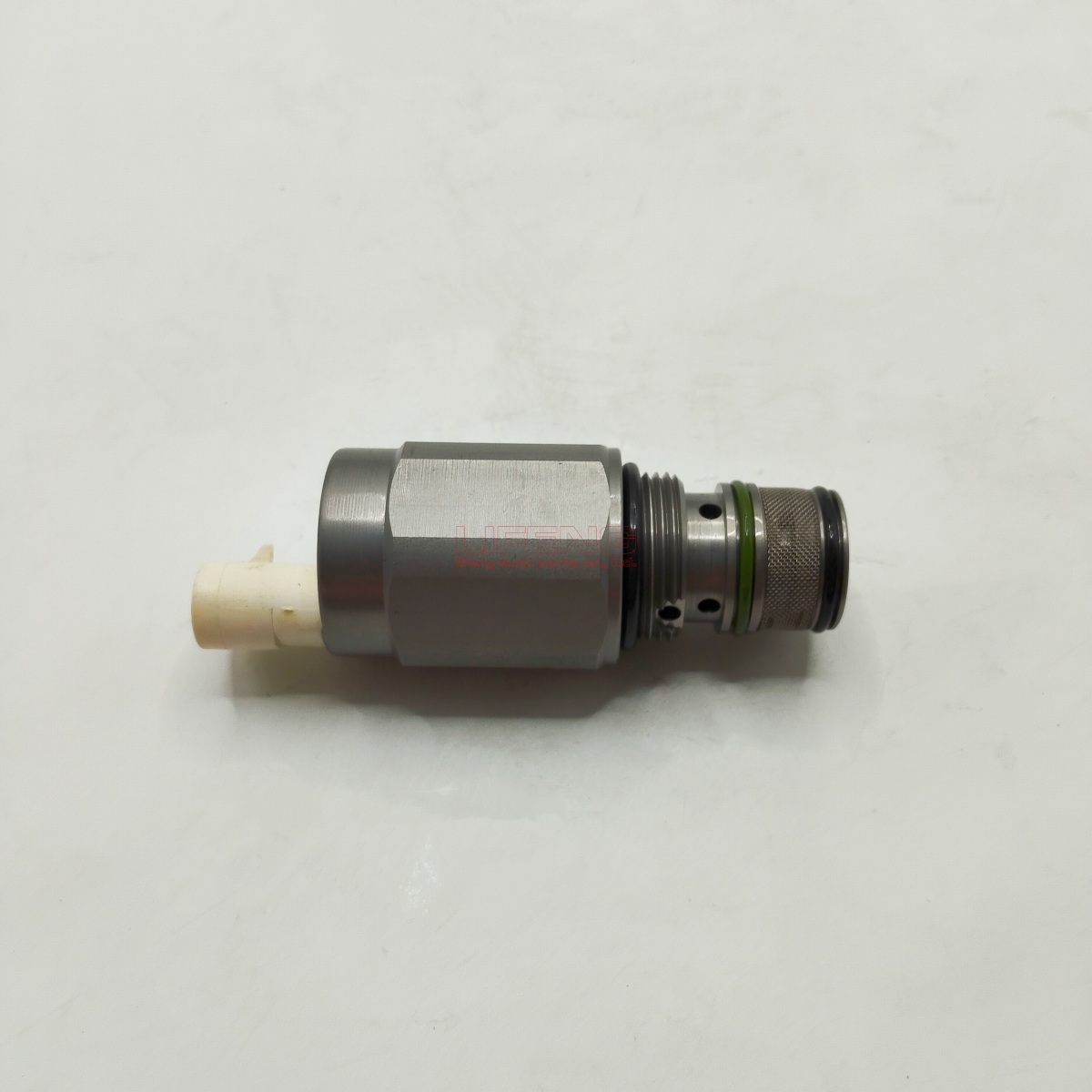 RE183407-cartridge-valve-john-deere